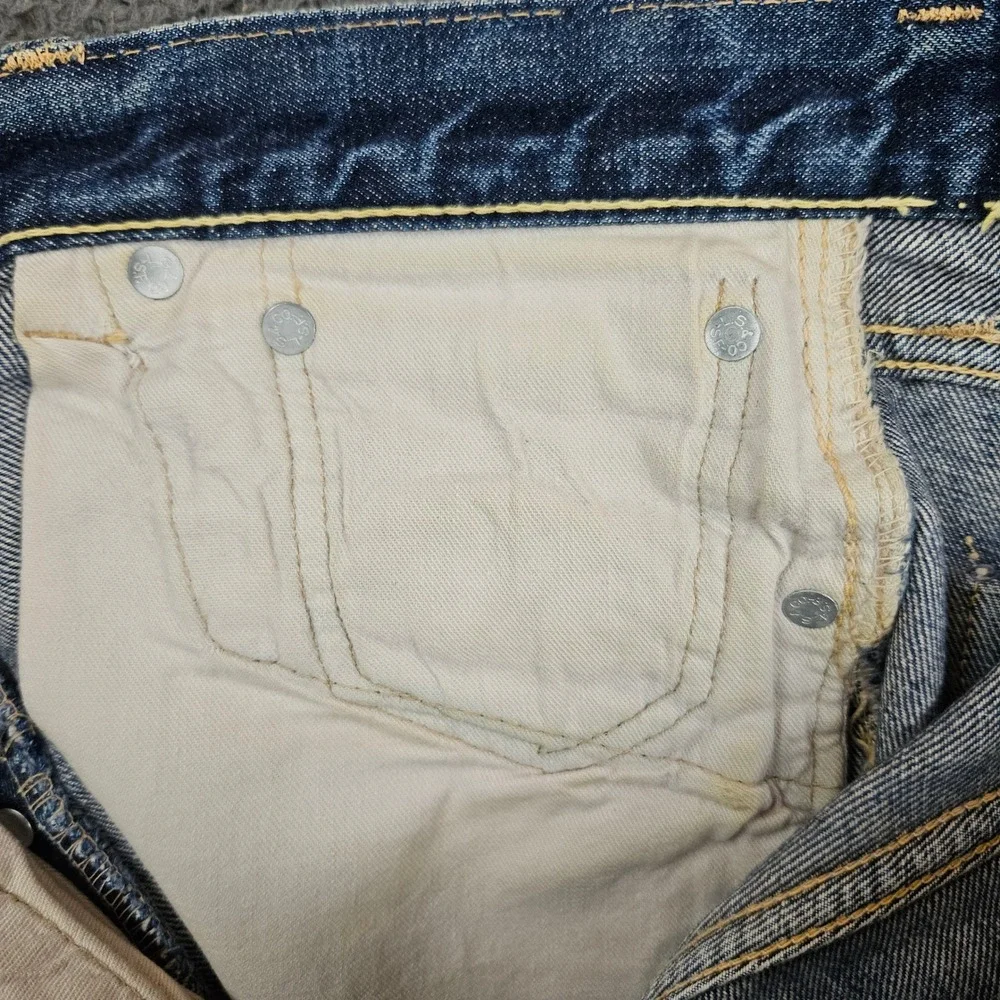 Levis brand levi